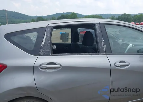 2015 Nissan Versa Note S (Sr)/S Plus/Sl/Sr/Sv из США, поврежденный, VIN 3N1CE2CP5FL377635